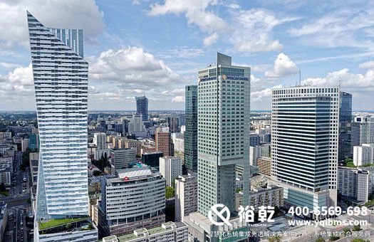 智能化集成系統(tǒng)，大型建筑，自動化管理，節(jié)能增效，科技感